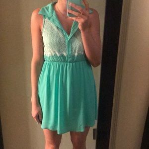 Green summer/fall dress with lace detail